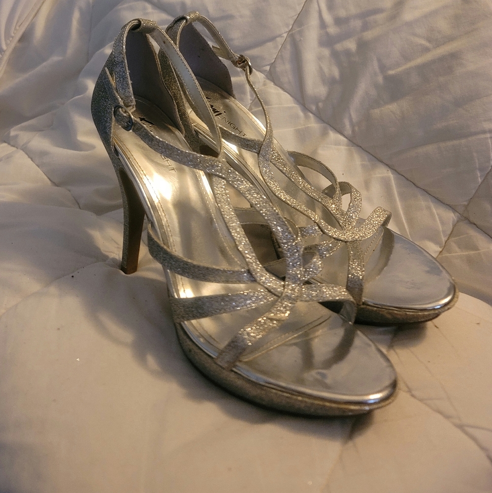 Shoes - Picture 2 of 2